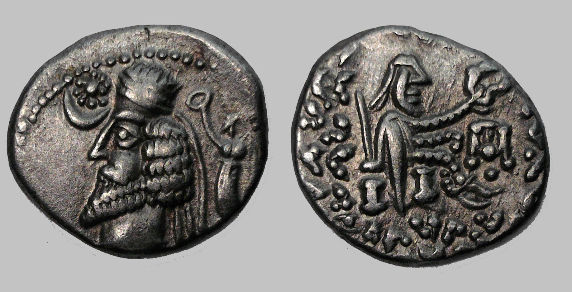 Phraataces Drachm src.jpg