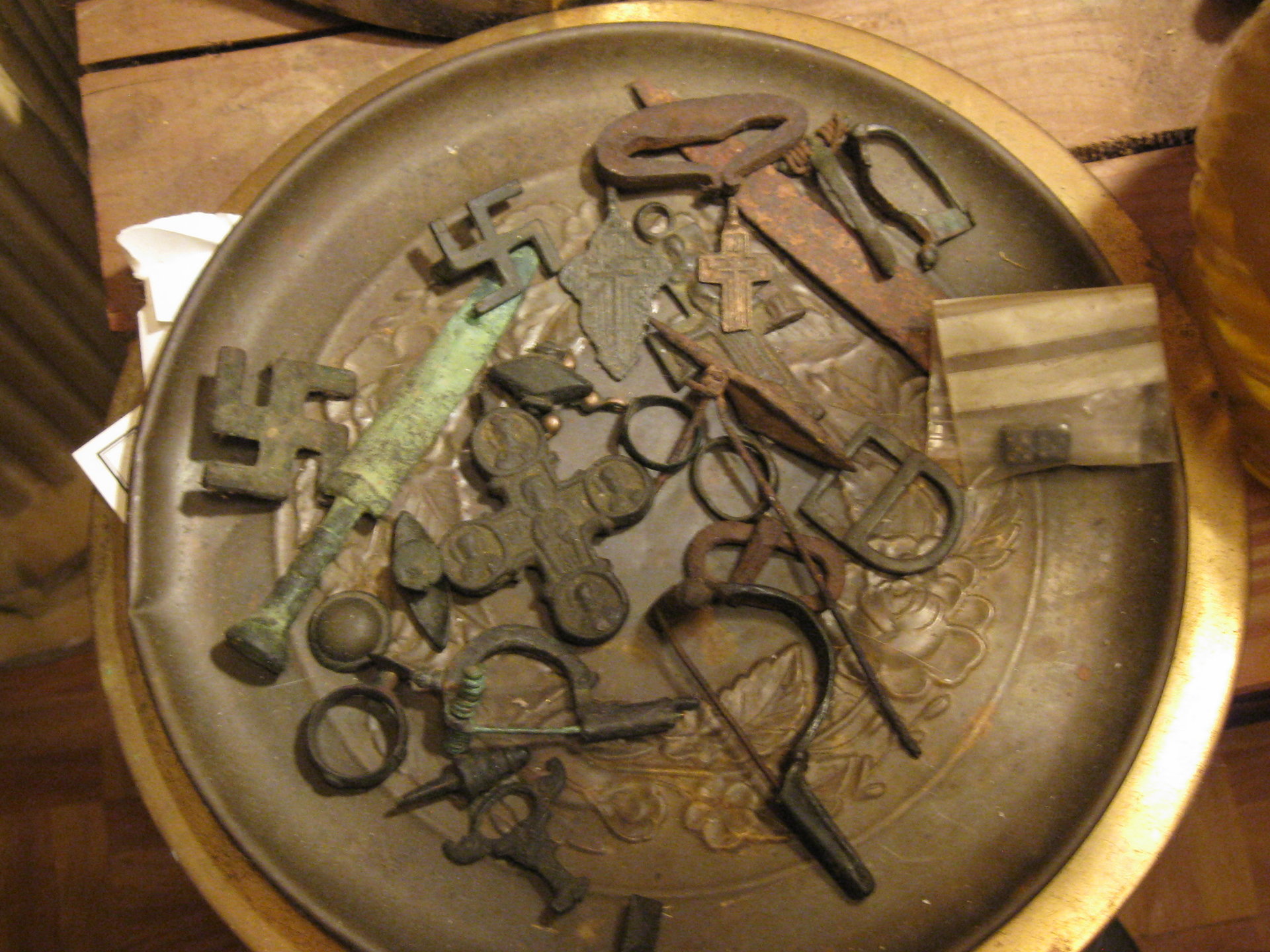 platter o artifacts 001.JPG