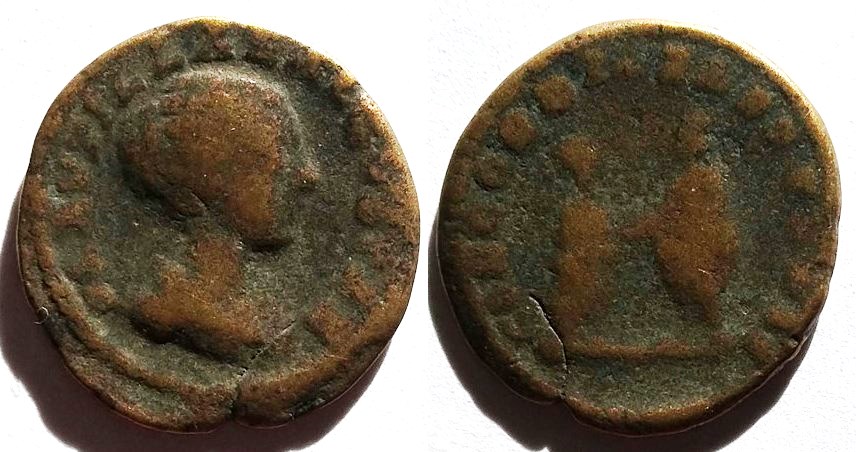 Plautilla CONCORDIAE AETERNAE limes denarius.jpg
