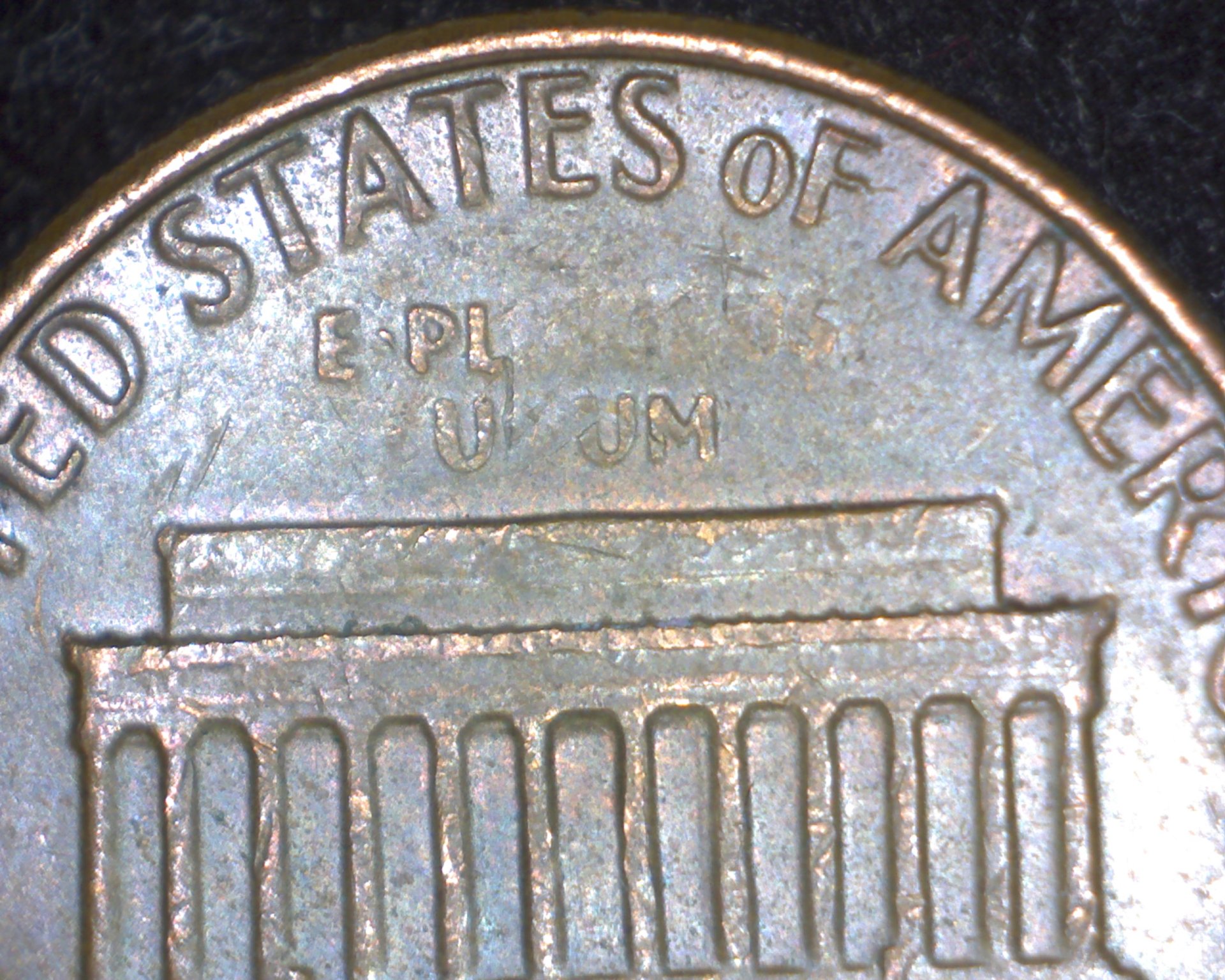 pluribus5.jpg