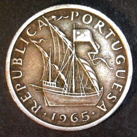 Portugal 5 Escudo 1965 obverse 40pct.jpg
