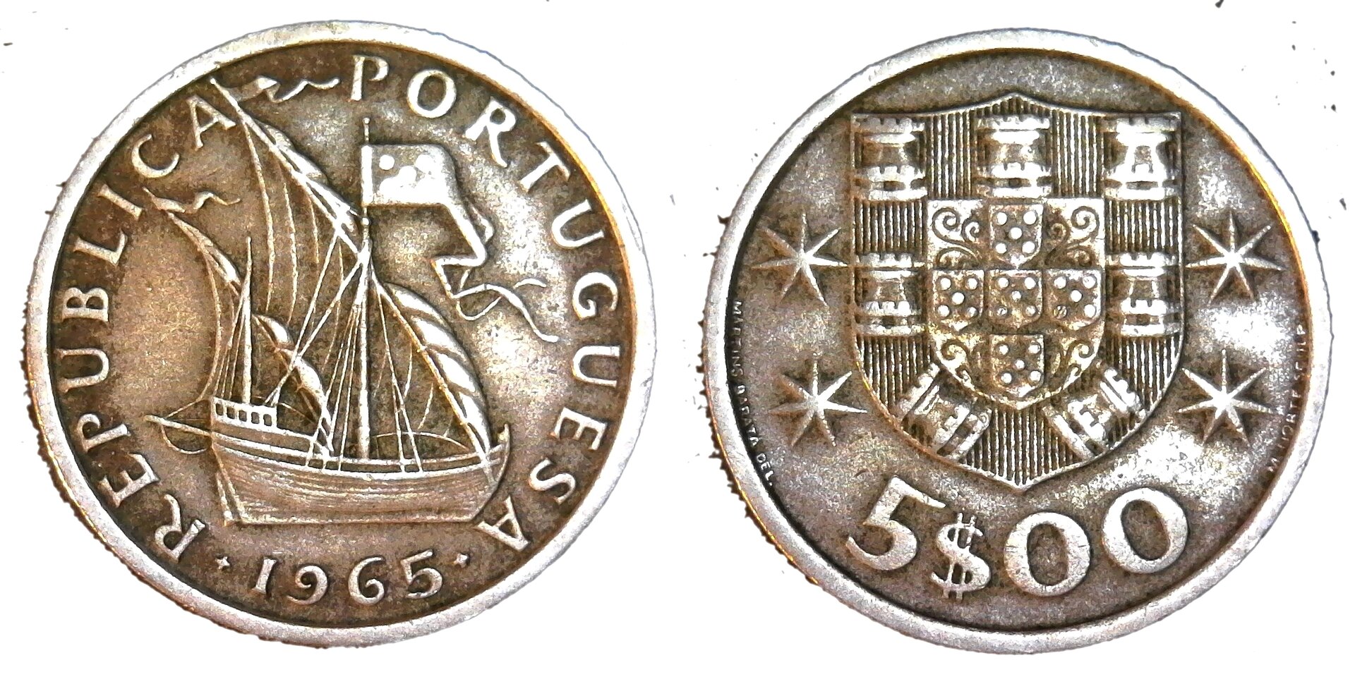 Portugal 5 Escudo 1965 obverse-cutout-side.jpg