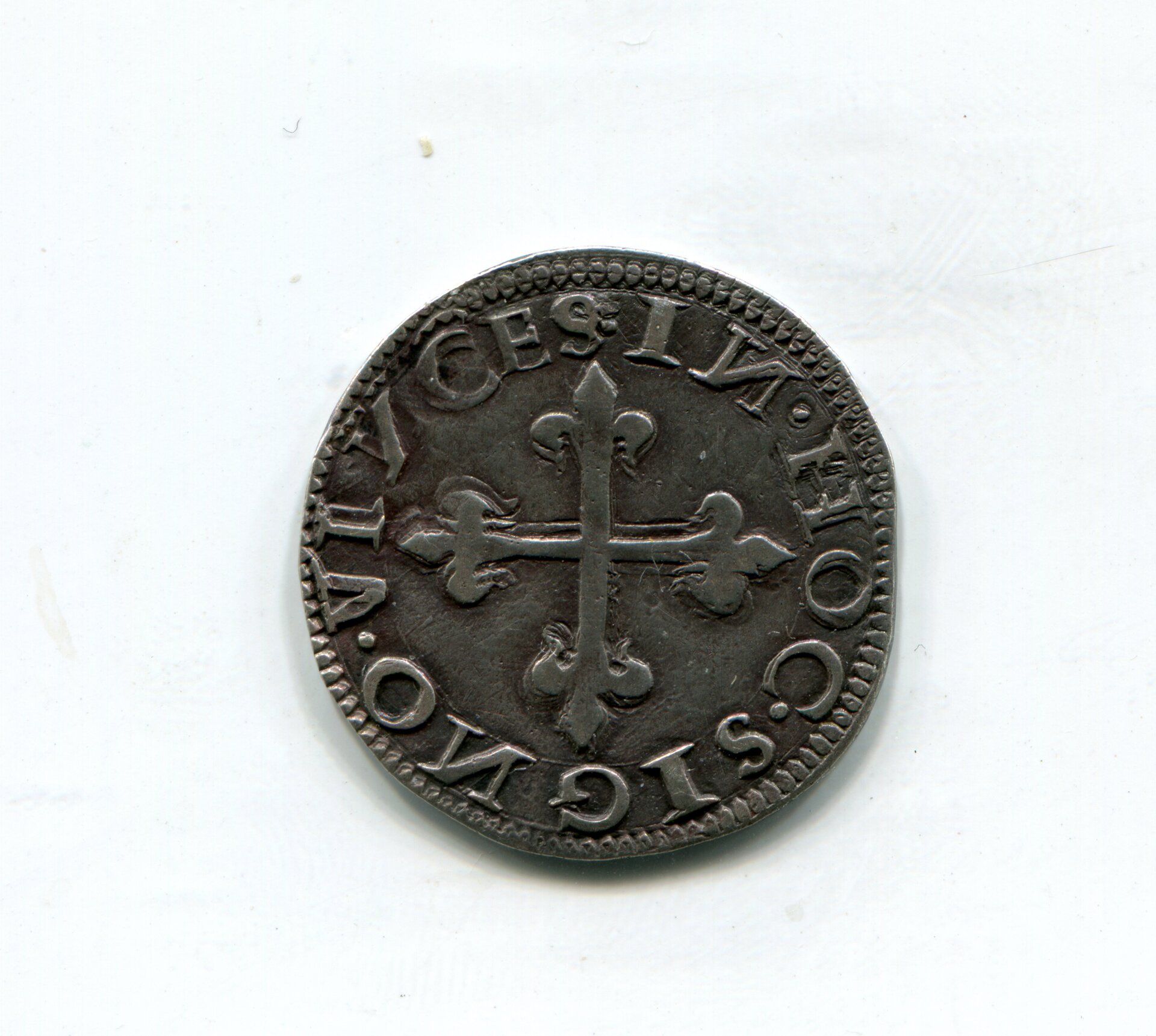 Portugal Joao III Half Tostao nd with cross fleury rev 008.jpg