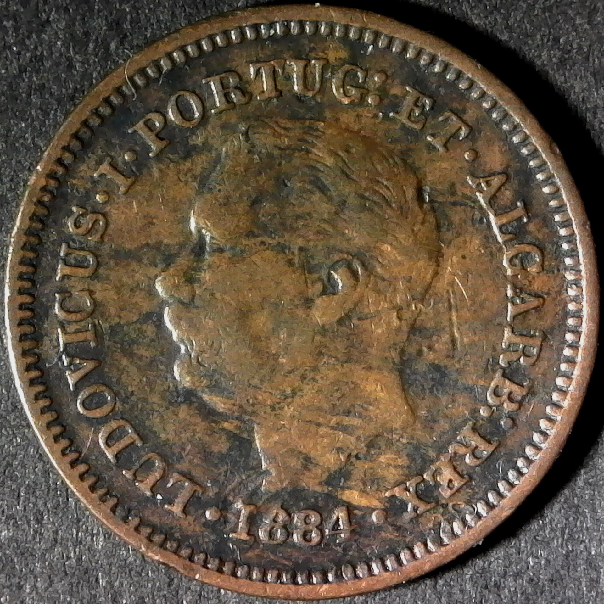 Portuguese India One Eigth Rupia 1884 rev.jpg