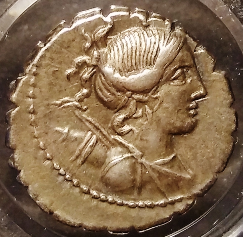 Postumius Albinus (Diana-Sacrifice) Obv 1.jpg