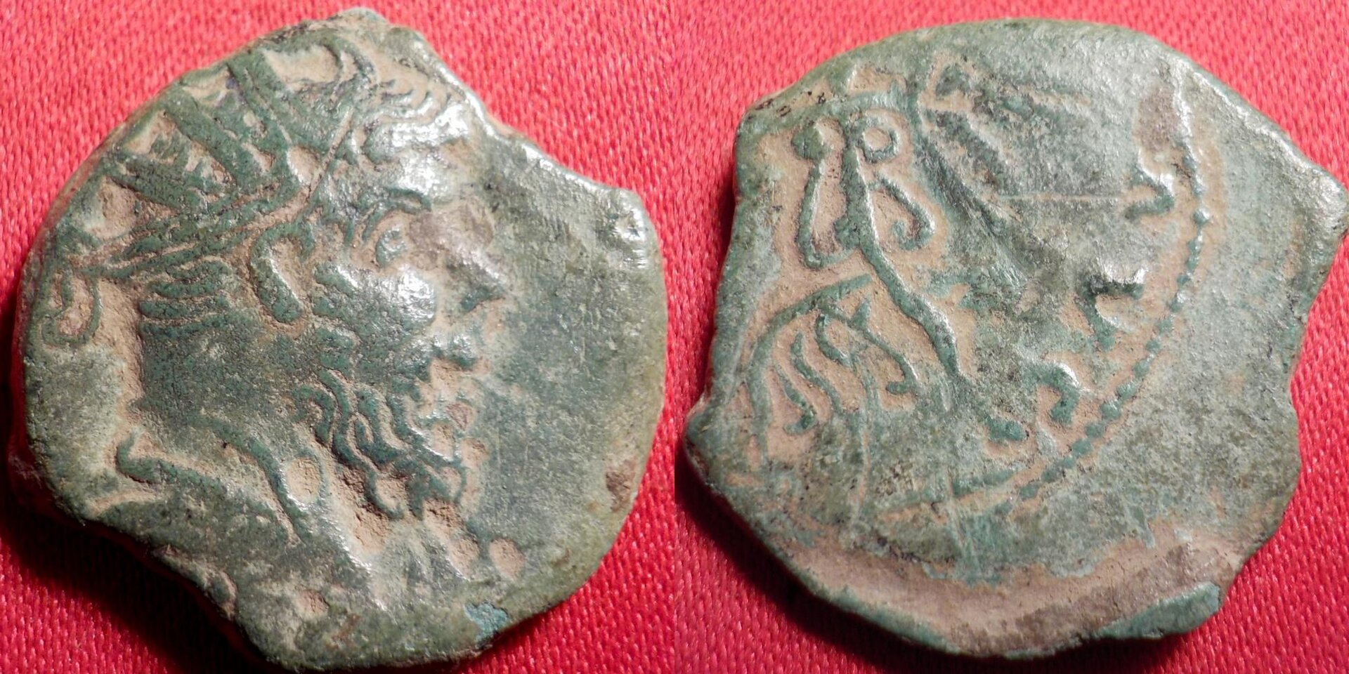 Postumus - 260-269 - AE dupondius size Double Sestertius - 23mm, 6.1 g. VICTORIAAVG RCV 11065.jpg