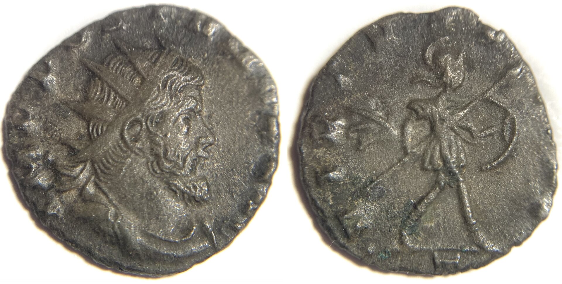 Postumus RIC 388.JPG