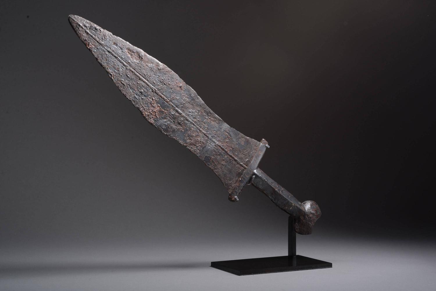 pugio dagger.jpg