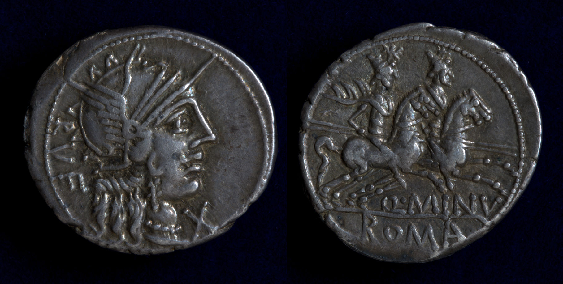 Q Minucius denarius.jpg