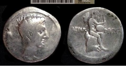 RI Octavian Aug 27BC-14CE AR Den Caesar Divi Mercury lyre RIC 257 Obv-Rev.JPG