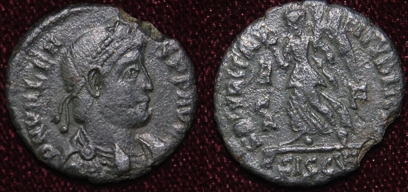 RI Valens AD 364-378 AE Red Follis Siscia Mint.jpg