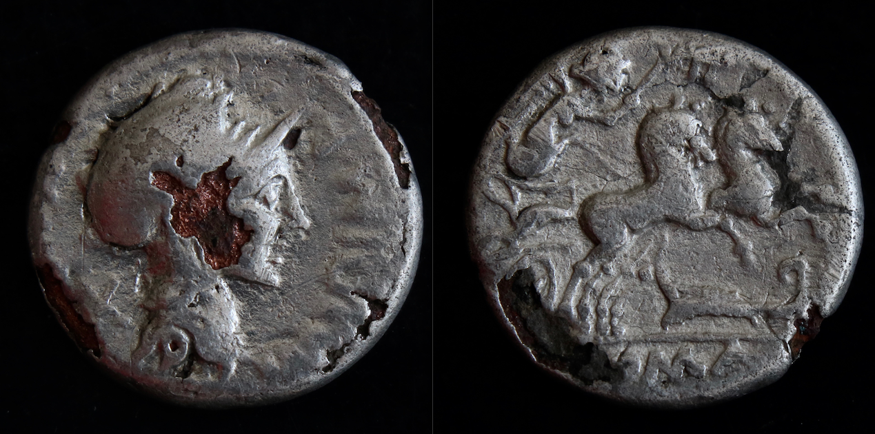 Römische Republik – Denar, fourée, Cipius, Roma und Victoria in Biga (neues Foto).png