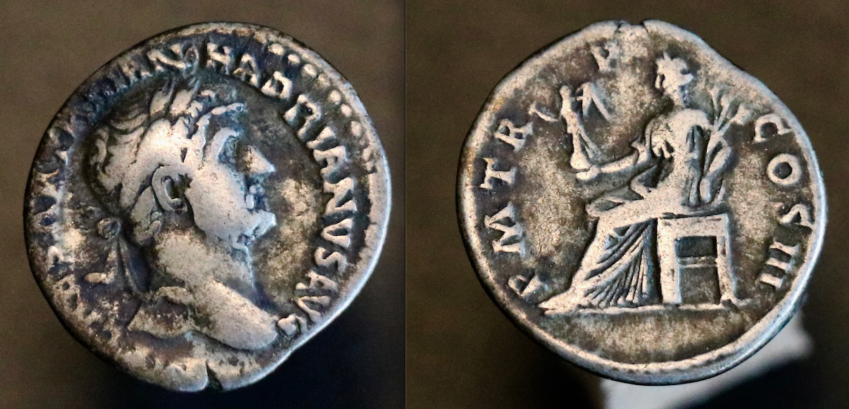 Rom – Hadrian, denarius, Pax.png