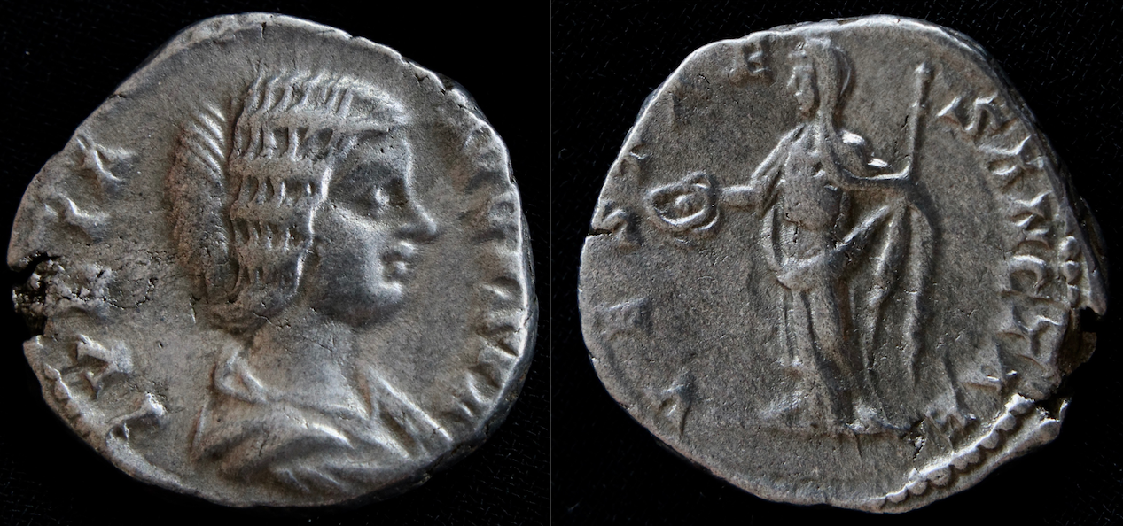 Rom – Julia Domna, Denar, Vestae Sanctae (neuestes Foto).png