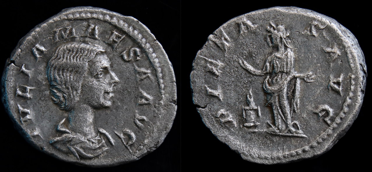 Rom – Julia Maesa, Denar, Pietas.png