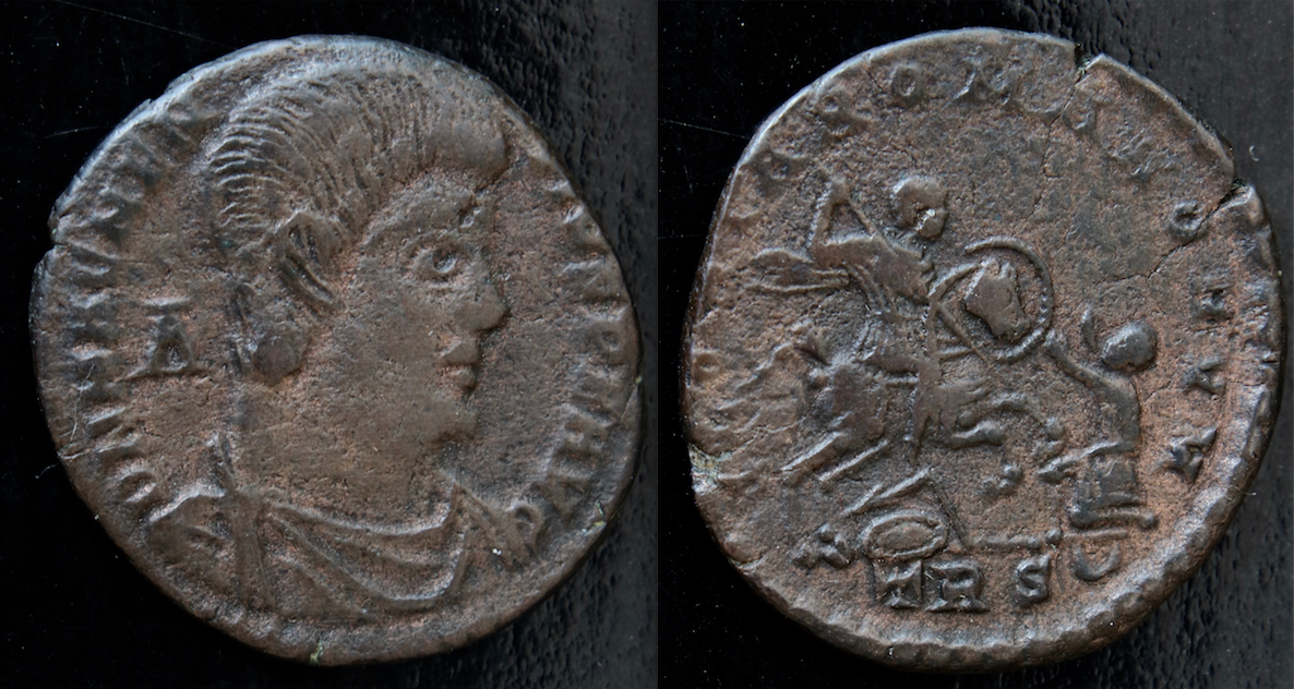 Rom – Magnentius, AE, Reiter gegen Barbaren.png