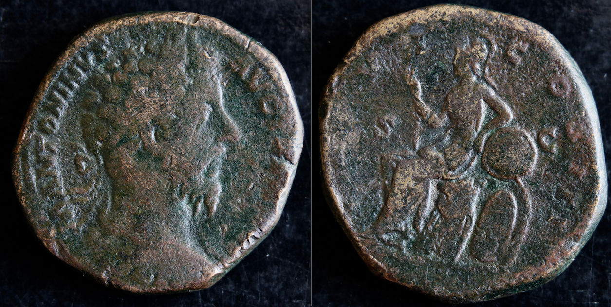 Rom – Marcus Aurelius, Sesterz, Roma.png