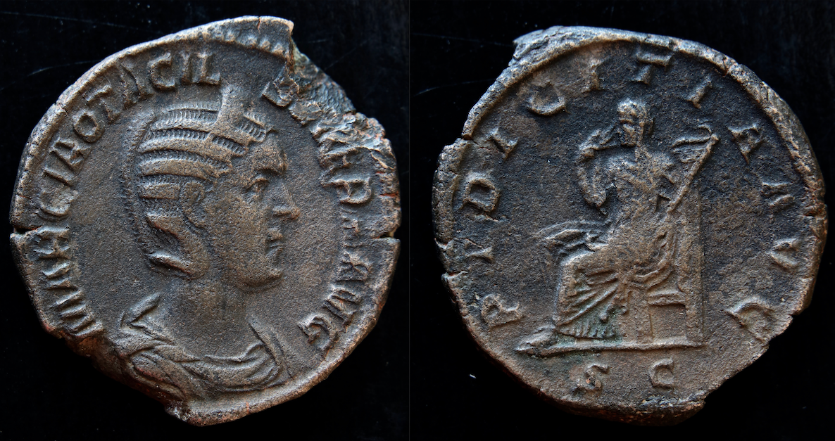 Rom – Otacilia Severa, Sesterz, Pudicitia.png
