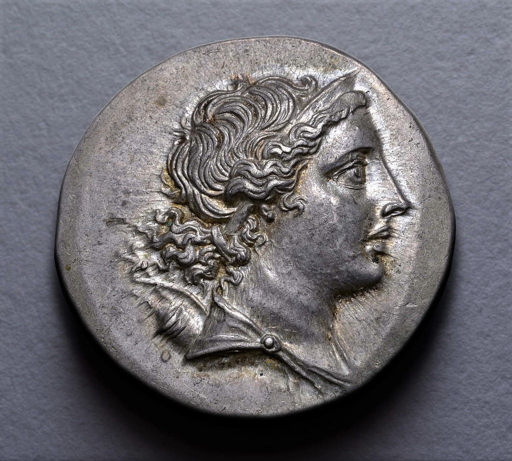 Roma XX, lot 178 obv. Pinterest photo (2).jpg