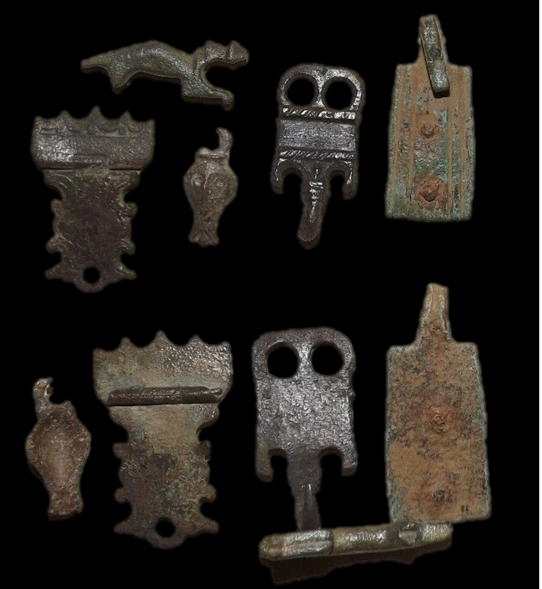 roman bits.png