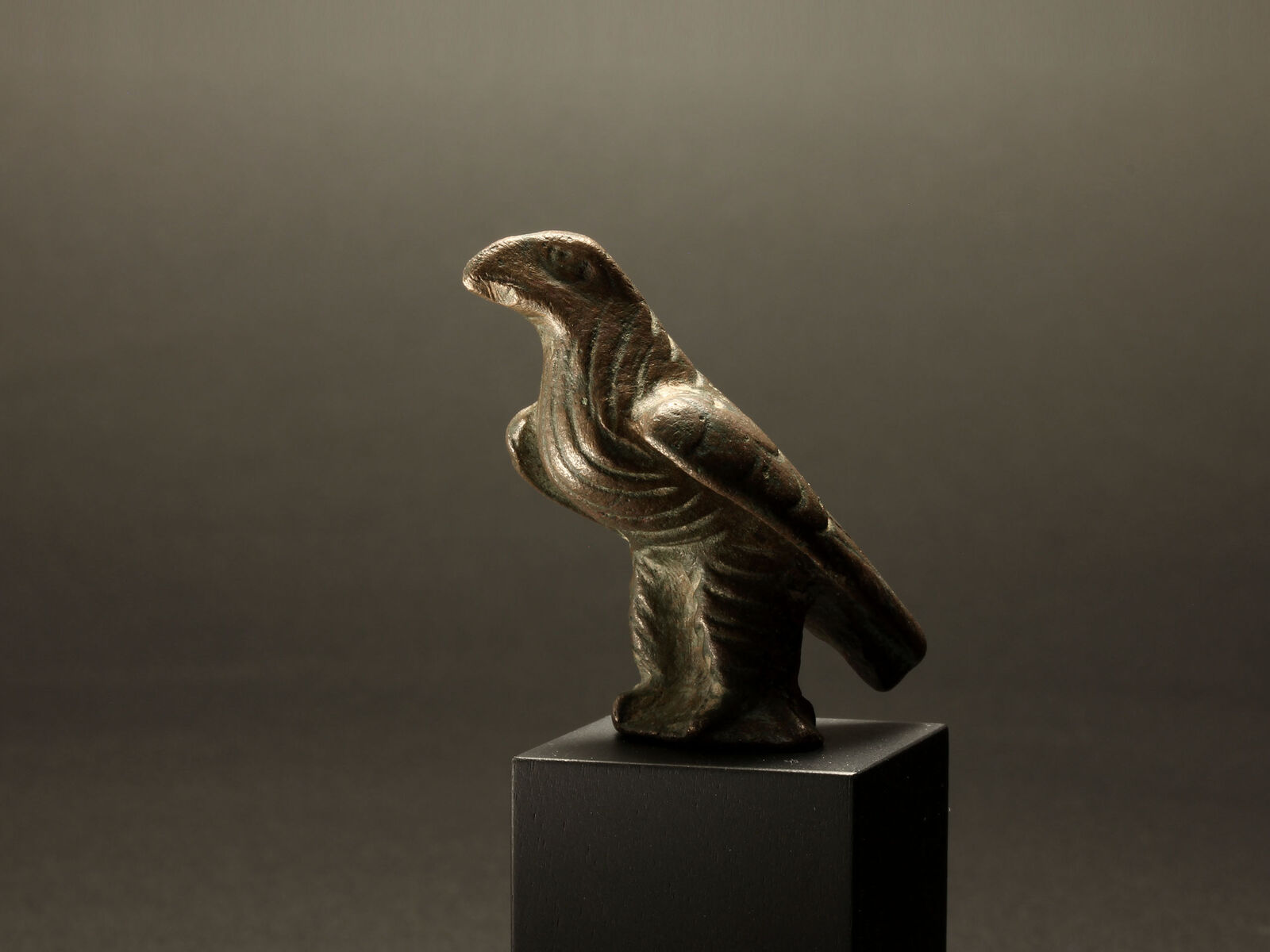 Roman Bronze Eagle, Medusa 6.jpg