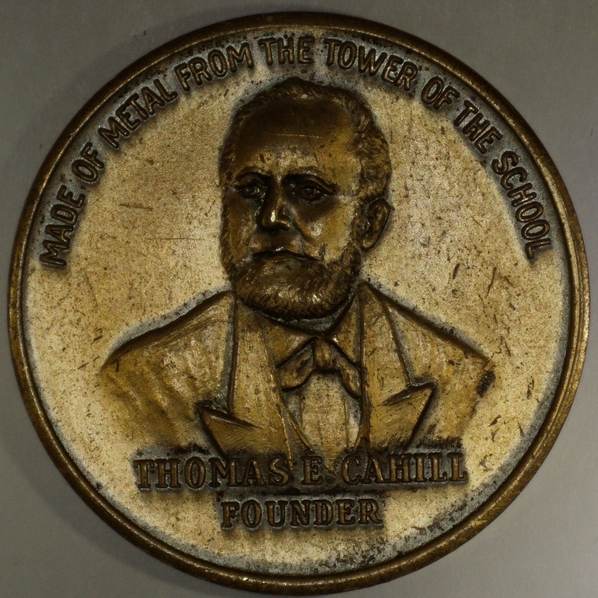 Roman Catholic HS Medal Obv 13MP.JPG