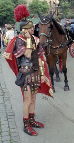 roman_sodier_cellphone.jpg