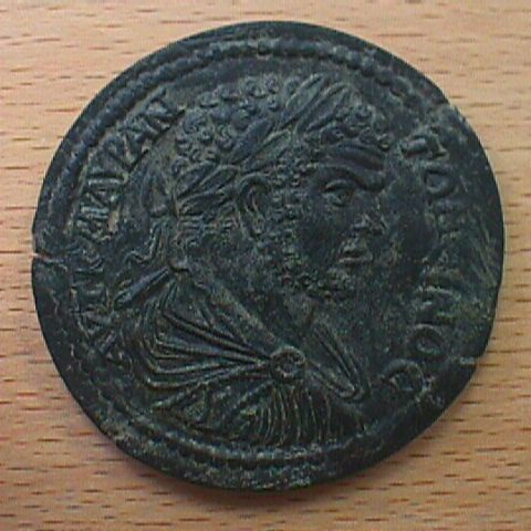 Rome_Cara_AE45_obv_480px.jpg