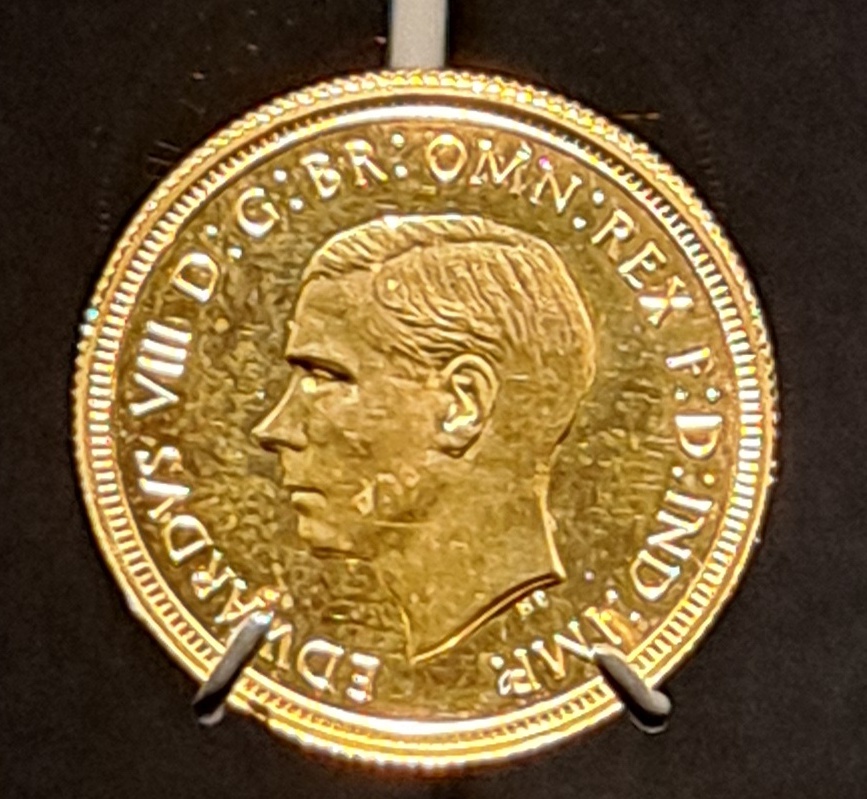Royal_Mint_2025_09_27_Edward_VII_sovereign_a.jpg