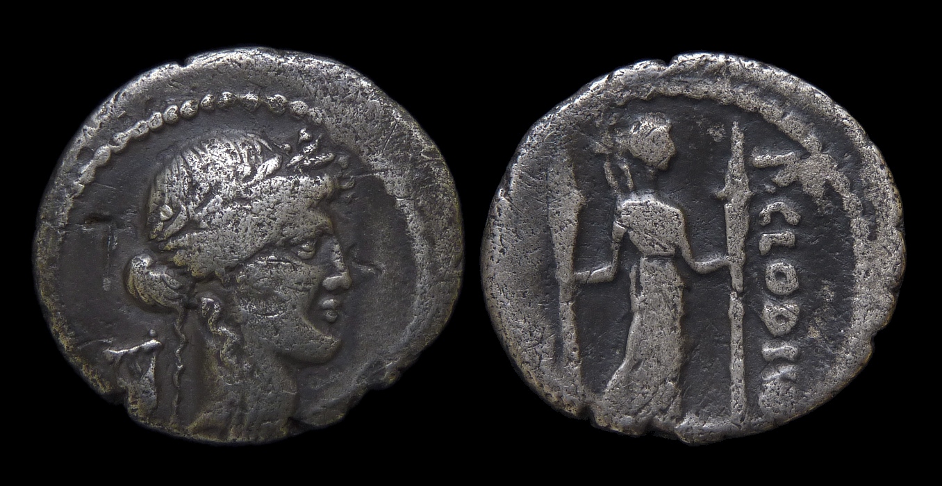 RR - P Clodius Quidenham Hoard 2743.jpg