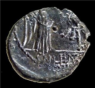 rr quinarius lentulus clodianus reverse.jpg