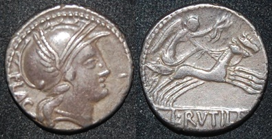 RR Rutilius Flaccus 77 BCE Roma Biga wreath S 318 Cr 387-1.jpg