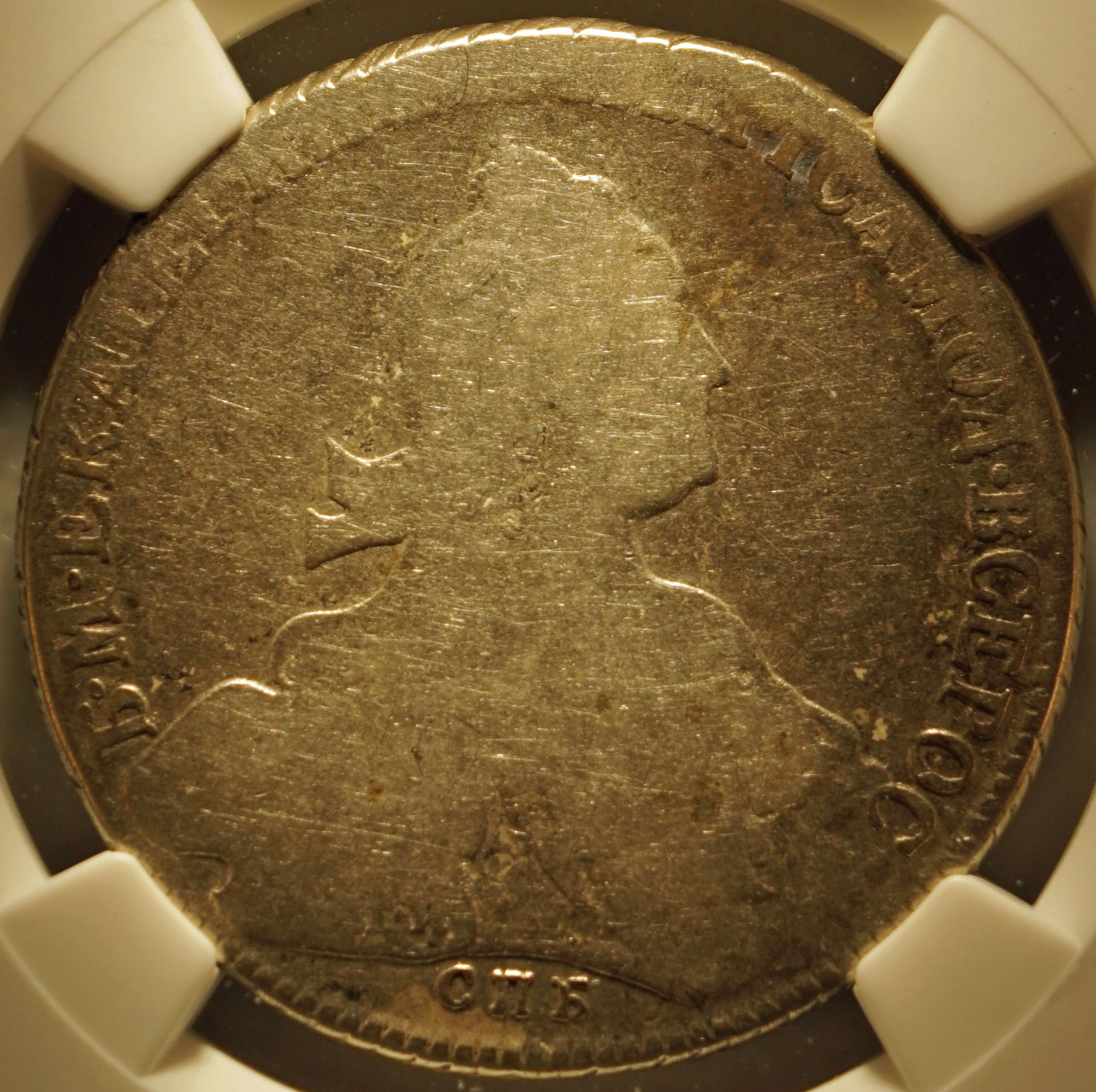Rus177603.jpg