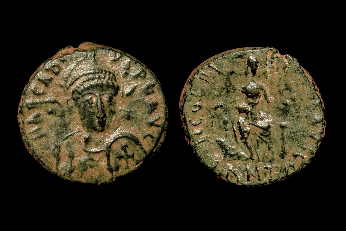 ry7920bb0473.jpg