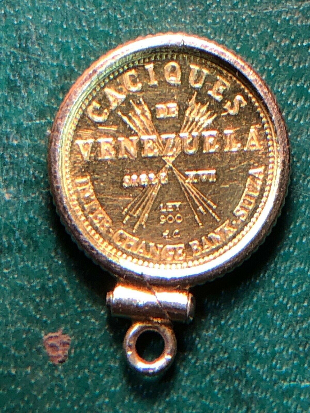 s-7371f.jpg