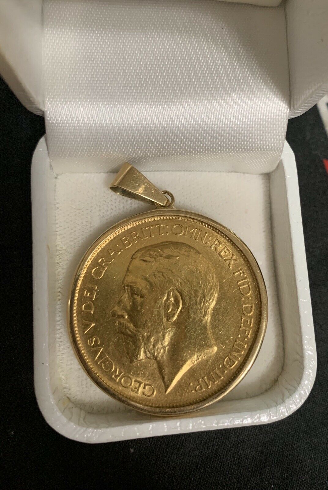 s-gold-a.jpg