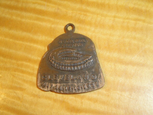 s-l16FezToken00.jpg