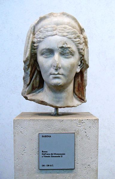 Sabina,_found_near_near_Vittorio_Emanuele_II,_136-138_A.D.,_Palazzo_Massimo_alle_Terme,_Rome.jpg
