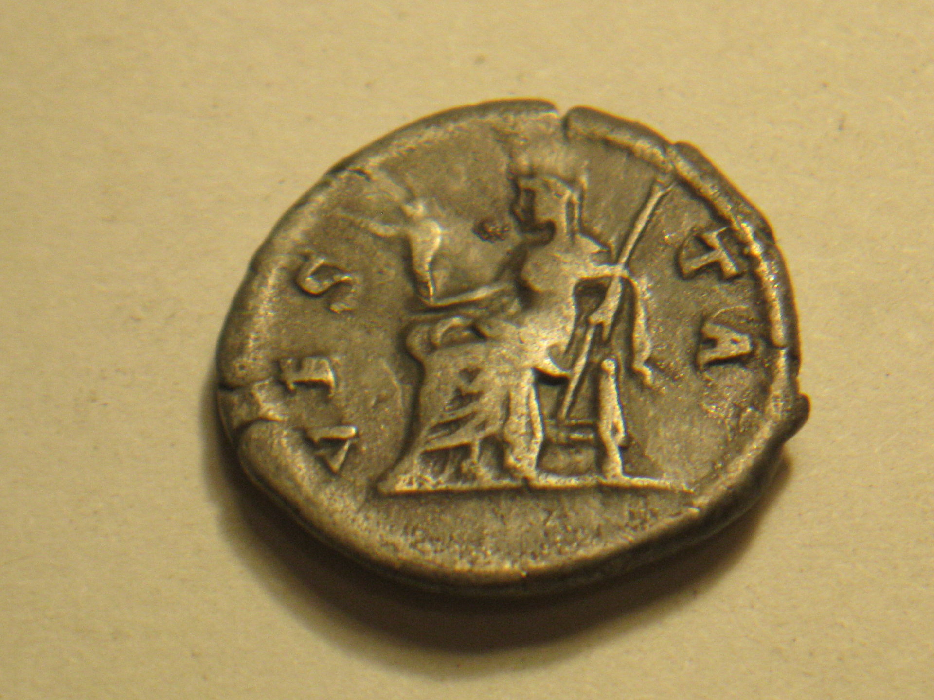 Sabina denarius 004.JPG