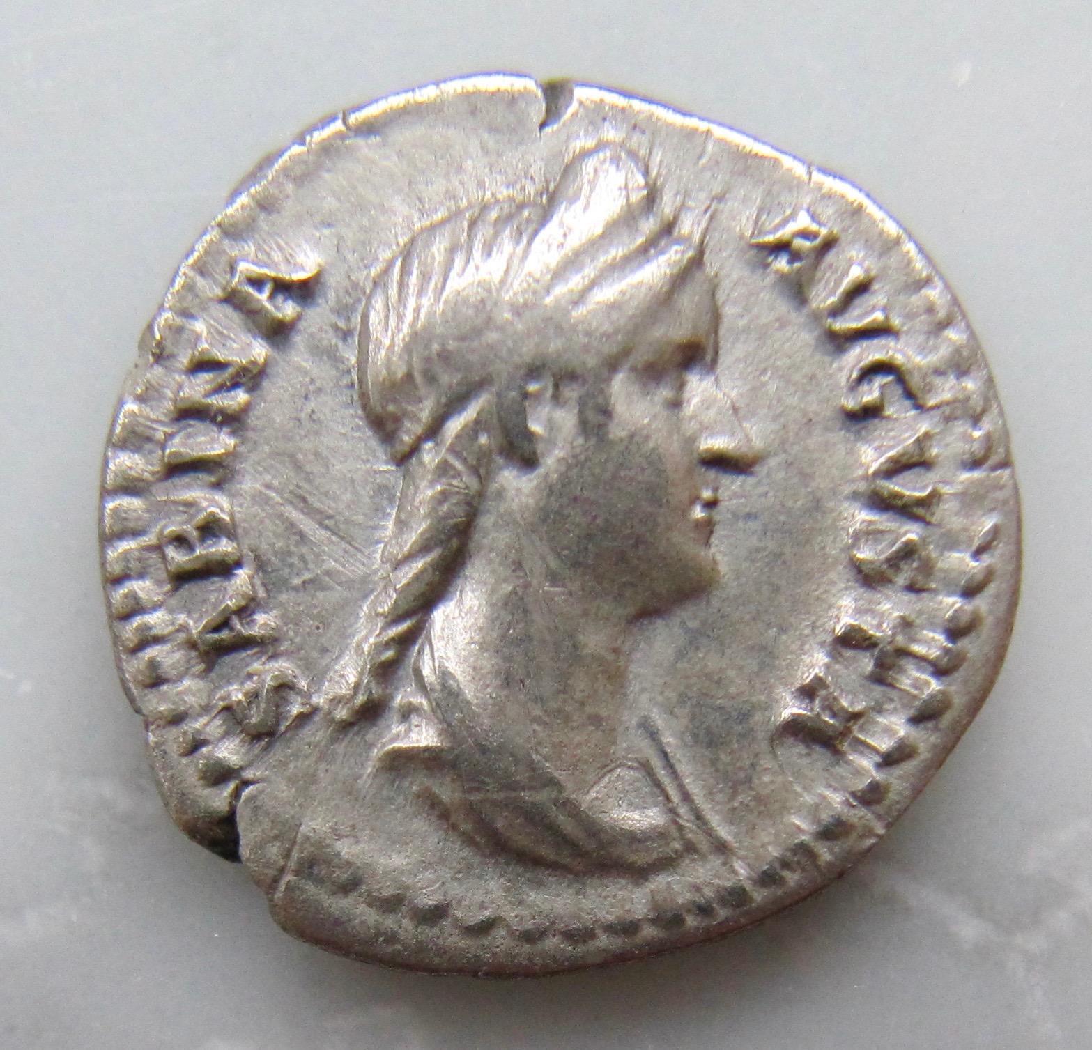 Sabina denarius concordia-obv - 1.jpg