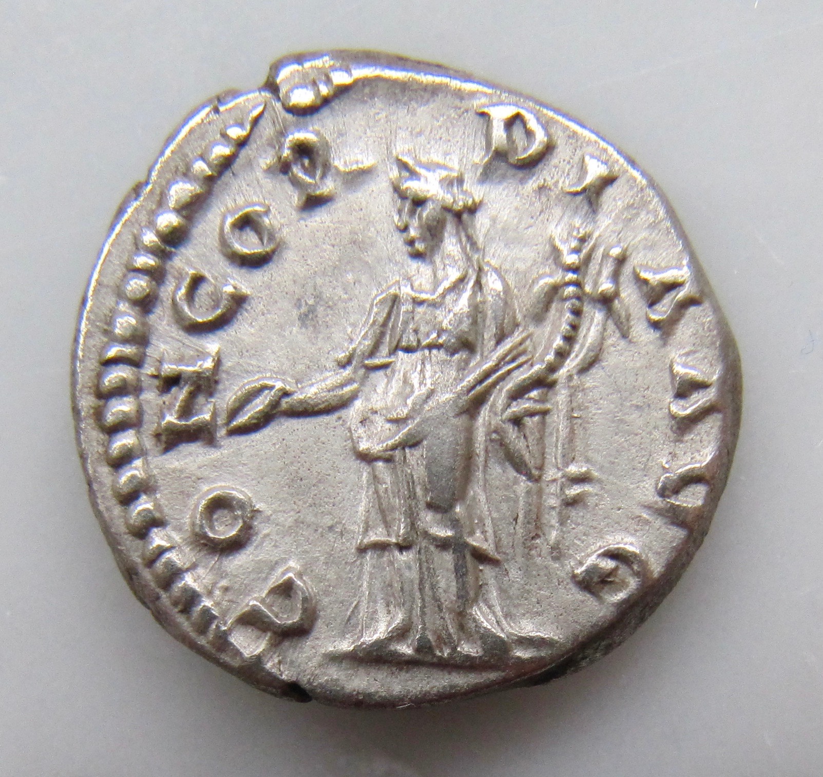 Sabina denarius concordia-rev - 1.jpg