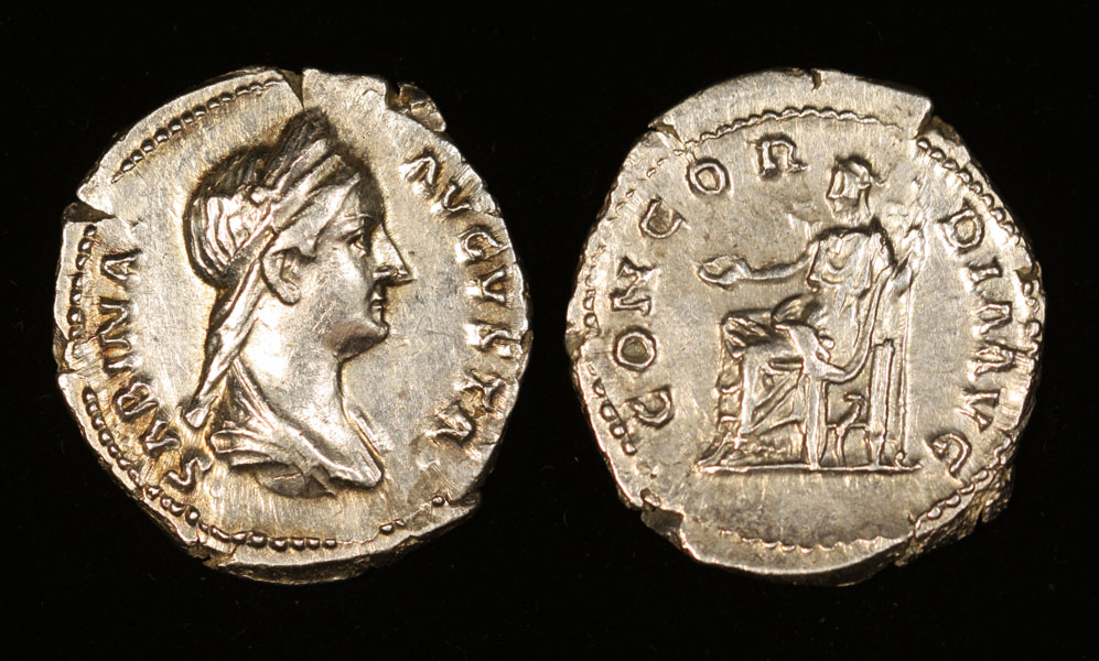 Sabina-dens-sm.jpg