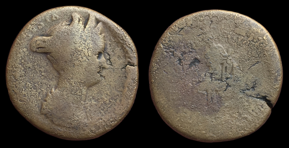 Sabina, Sestertius, Vesta.png