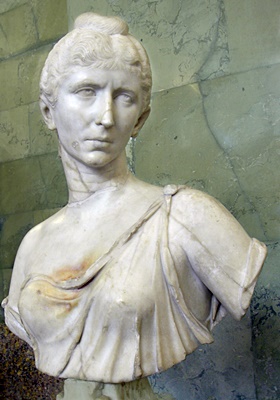 Salonina.jpg