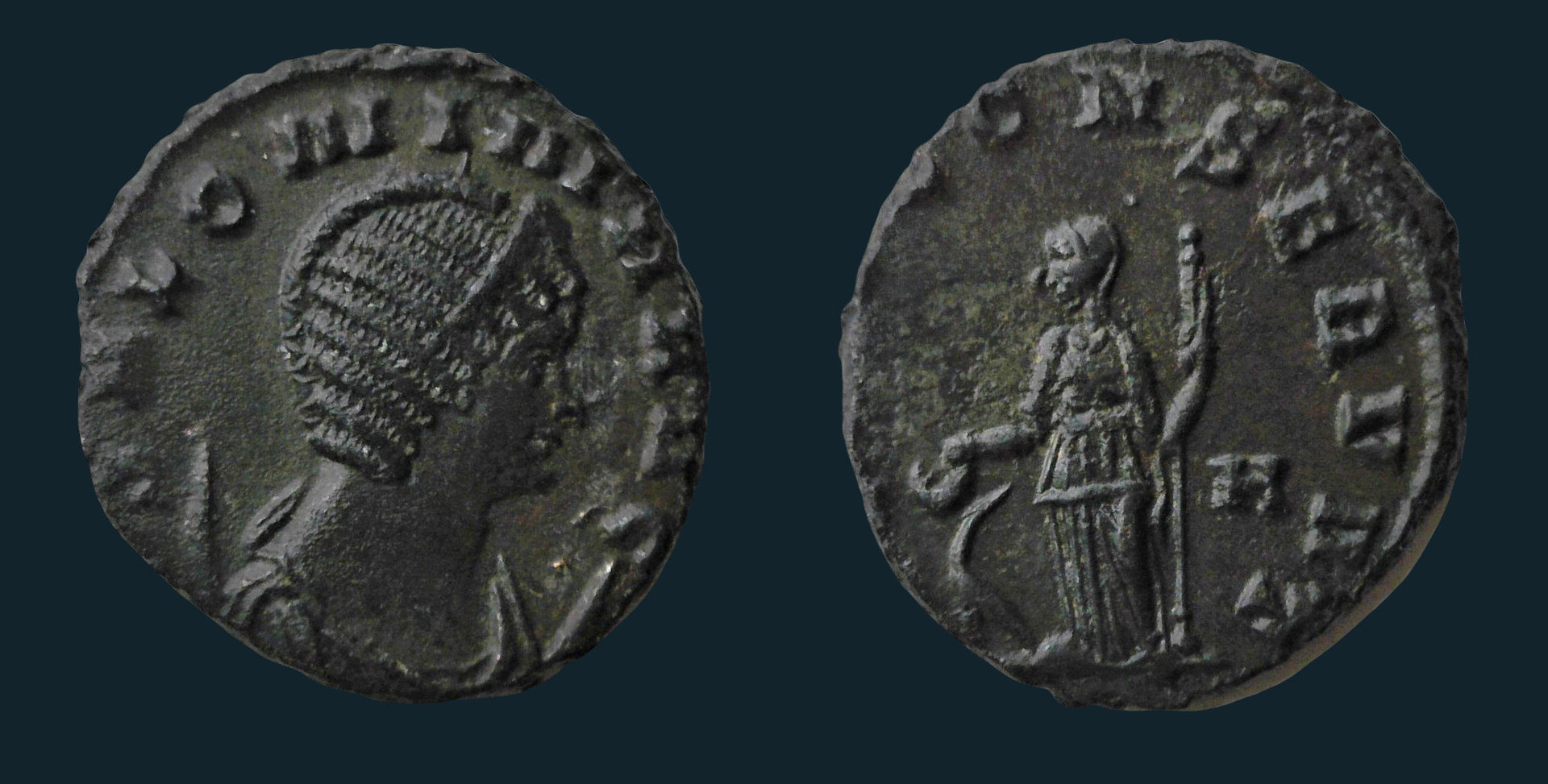 Salonina Juno Cons Blu.jpg