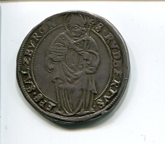 Salzburg Mich v Kuen half guldiner 1559 rev 056.jpg