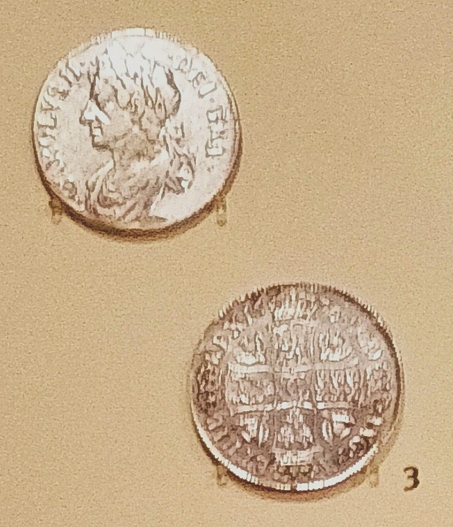 Scotland_2019_09_National_Museum_dollar.jpg