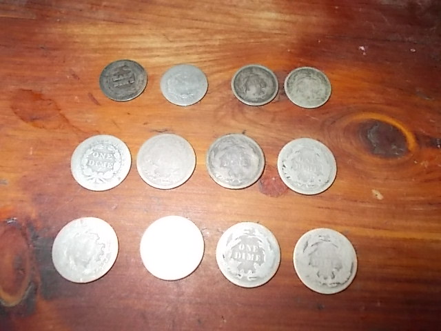 Seated coins 004.jpg