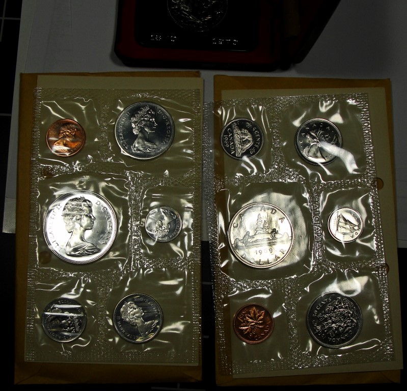 secret santa 1 (Medium).JPG