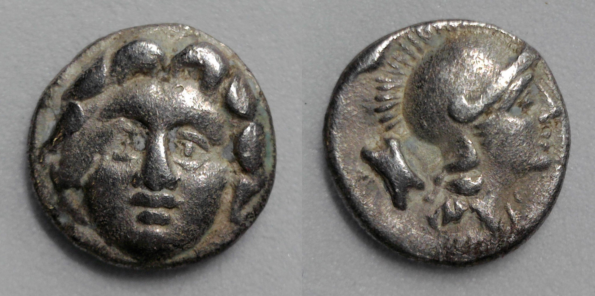 Selge obol Gorgoneion.jpg